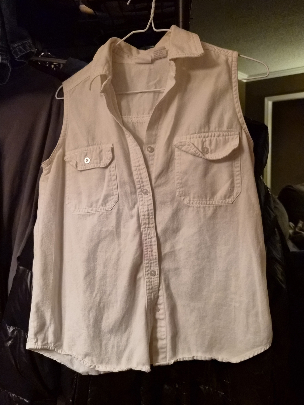 Women's Size S Cherokee White Sleeveless Button-Down Utility Shirt
